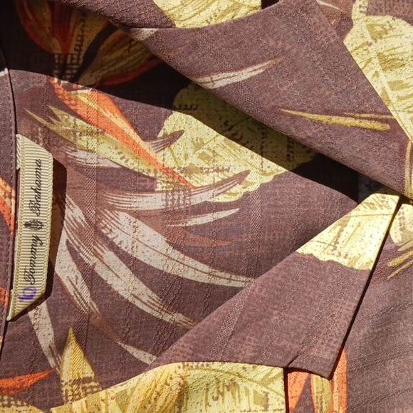 Tommy Bahama Men's Short Sleeve Silk Shirt Hawaiian Print Button Front Size L - Picture 7 of 15